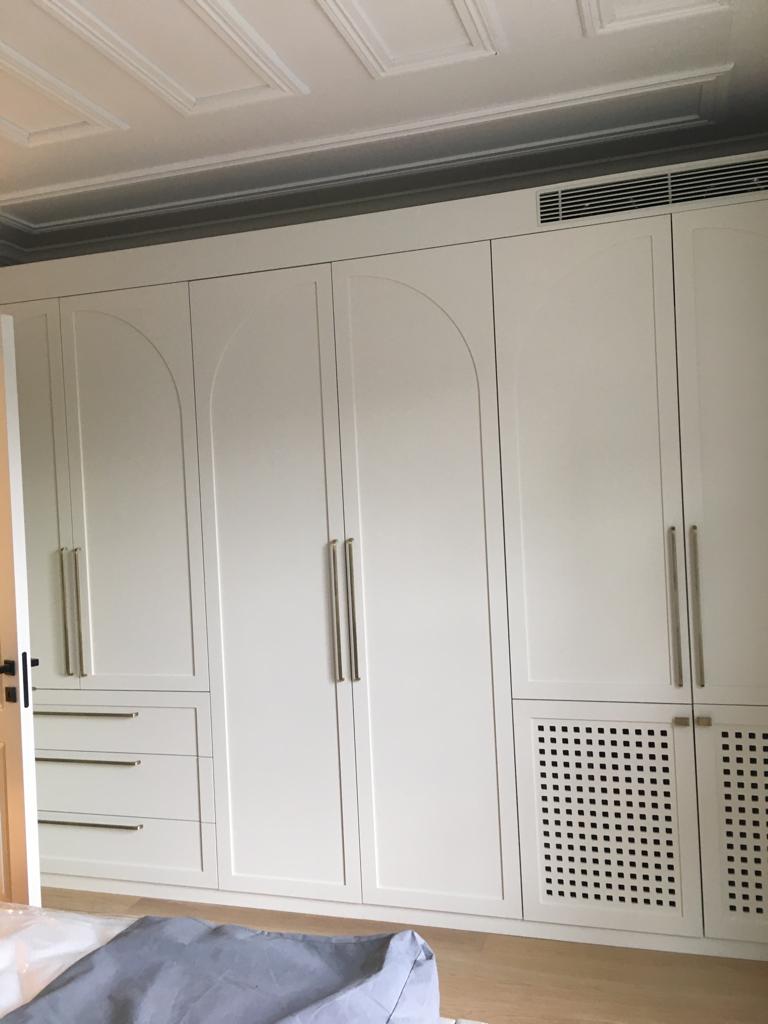 Arnavutköy Villa Projesi Dolap Tasarımı — iç hacim detayı