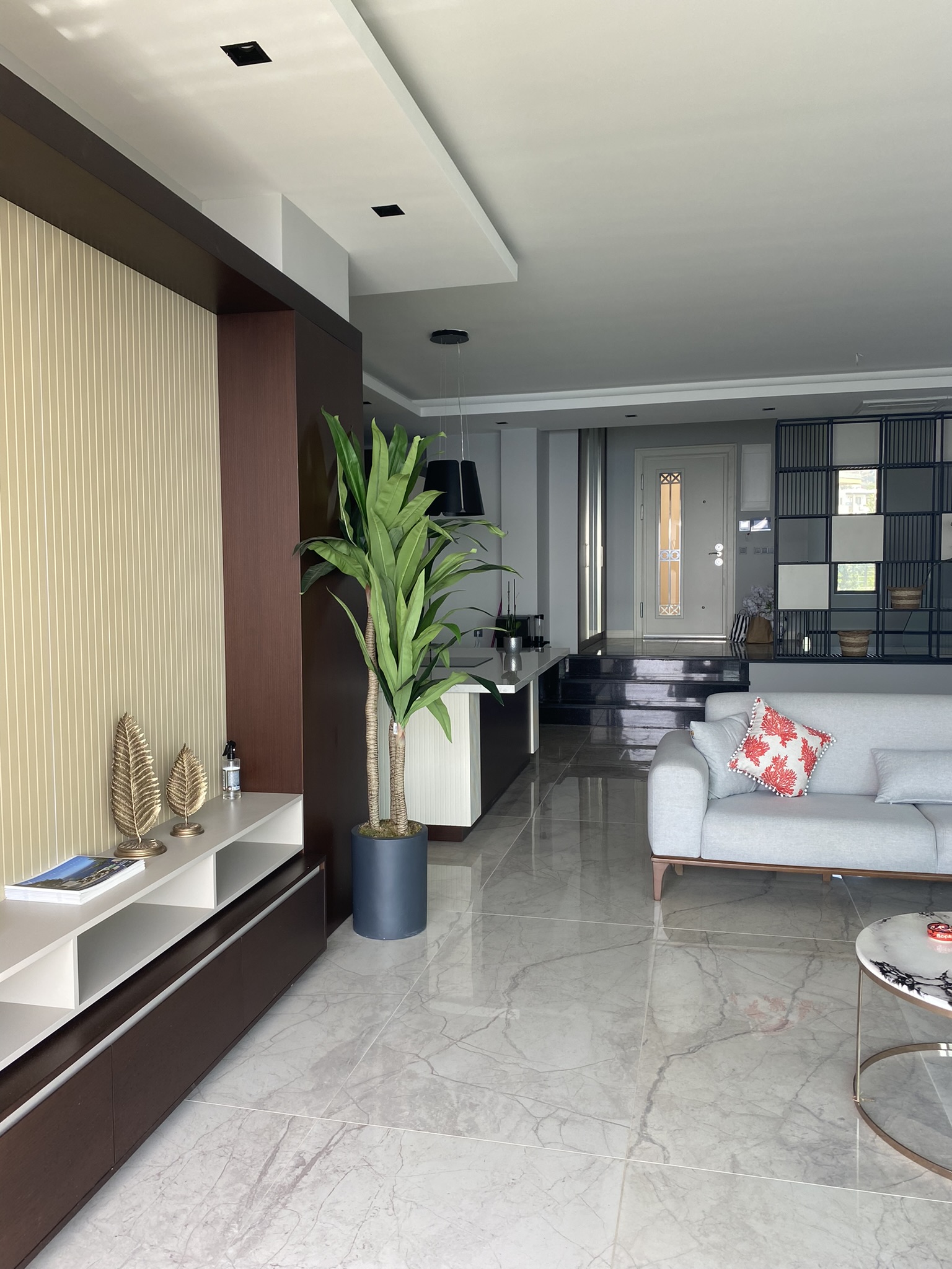Bodrum Yalıkavak Villa — oturma odası geniş açı